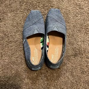 Blue Chambray Toms